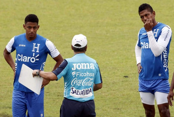 'Choco' Lozano y Costly serán la dupla ante El Salvador