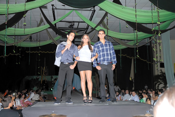 Modelos por una causa