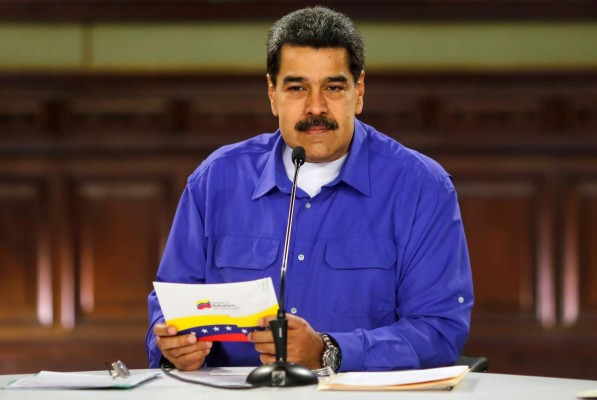 EEUU discutió con funcionarios de Venezuela 'a espaldas de Maduro' su salida