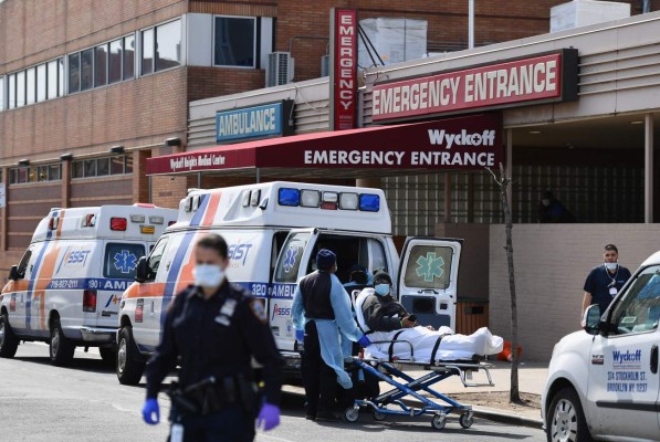 Nueva York ve señales de esperanza pese a su día con más muertes por coronavirus