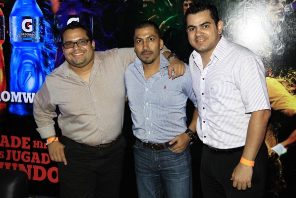 Embotelladora de Sula presenta bebida conmemorativa a Brasil 2014