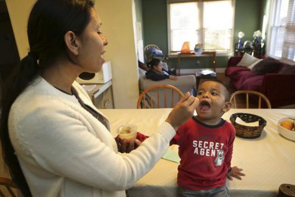 Madres de niños migrantes en EUA inician otra huelga de hambre