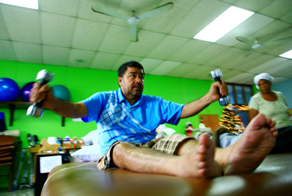 Teletón de Honduras distribuirá 500 botellones