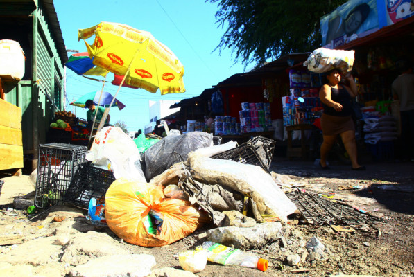 San Pedro Sula, inundada de basura en solo 96 horas