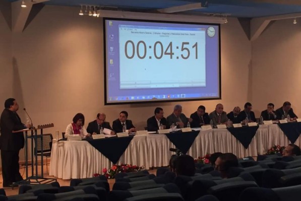 EUA pide investigar a 24 aspirantes a magistrados de la Corte Suprema