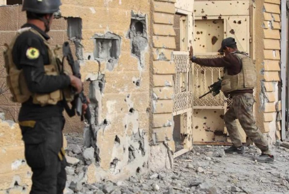 EI abandona complejo gubernamental de Ramadi