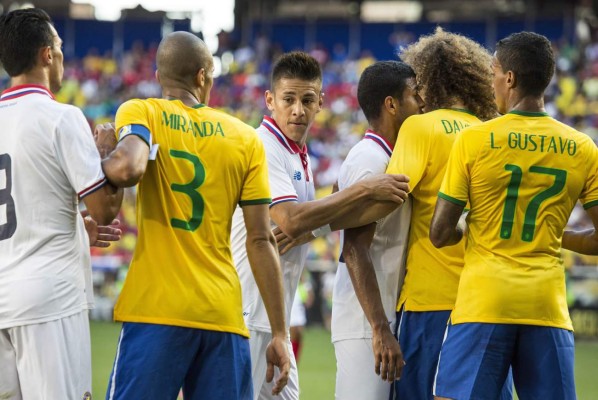 Brasil logra triunfo ajustado ante Costa Rica