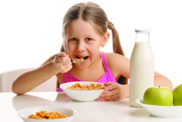 El desayuno ideal para niños y adolescentes