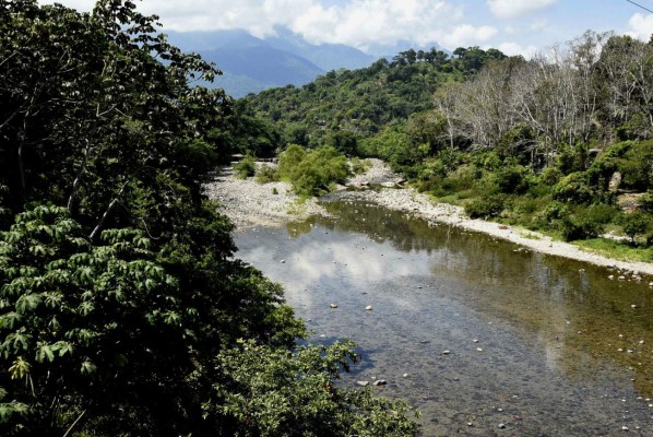 Sin agua ni energía el litoral atlántico