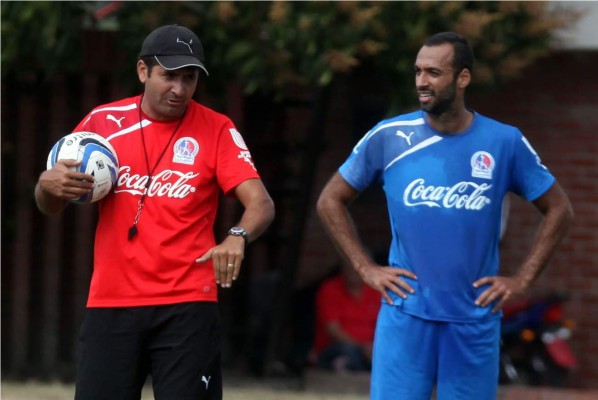 Nerlin Membreño: 'Para ser más grande que Olimpia debe tener 28 copas'