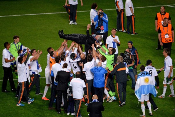 La Décima llegó 10 técnicos después con Ancelotti