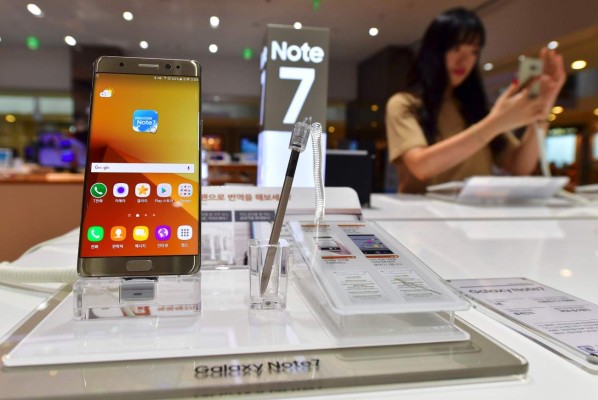 Por explosión de baterías Samsung suspende las ventas del Galaxy Note 7