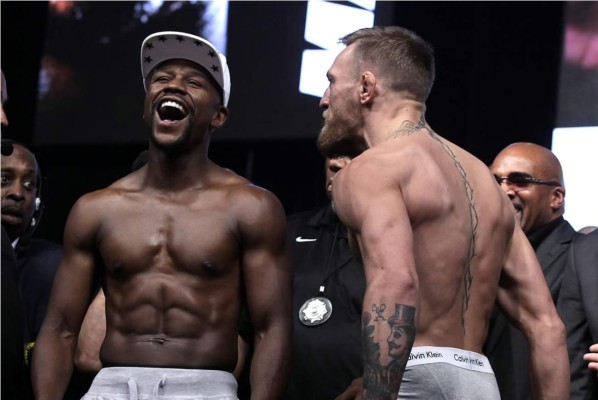 La fuerte amenaza que le hizo McGregor a Mayweather en el pesaje