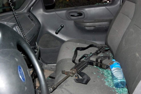 México: Seis muertos y dos heridos en enfrentamiento de policías y narcos