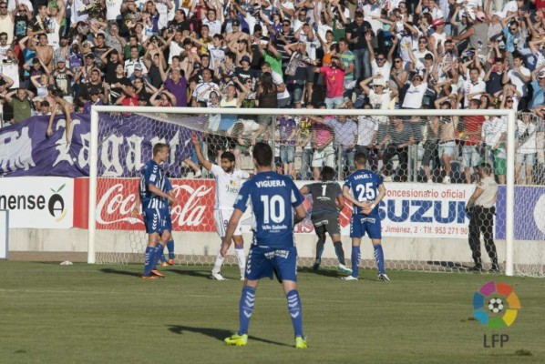 Jonathan Mejía anota, pero Real Jaén desciende