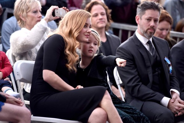 Amy Adams recibe su estrella en el Paseo de la Fama de Hollywood
