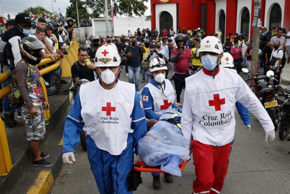 Linchan a funcionario de la Fiscalía de Colombia que disparó a varias personas