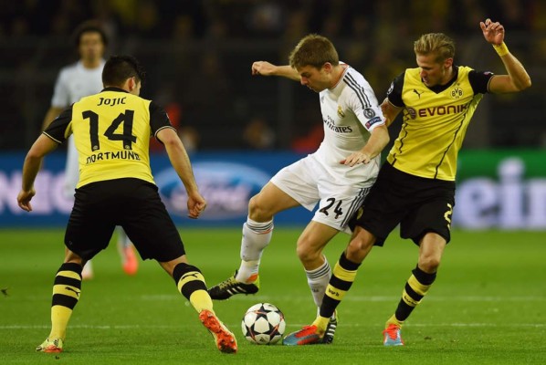 Real Madrid se clasifica a semifinales con mucho sufrimiento