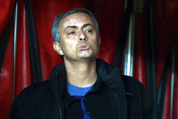 Mourinho descarta fichar a Messi para el Chelsea por caro