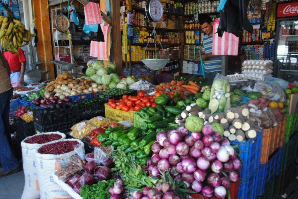 Consumidores prevén alza en índice de inflación