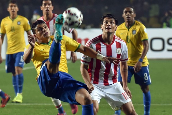Thiago Silva: 'Salimos jugando al patadón'