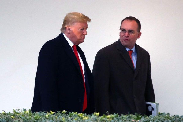 Trump se queda solo: Sus aliados renuncian tras invasión al Capitolio