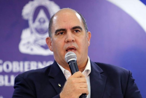Auto de formal procesamiento para ministro de la SAG, Mauricio Guevara Pinto