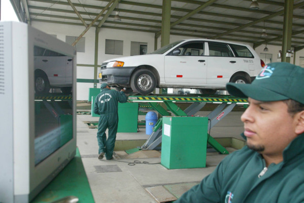 Ahorre combustible en época de alzas
