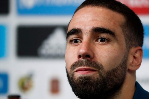 Carvajal: 'Iniesta es uno de los comandantes de esta selección'