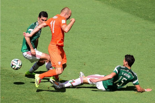 Video: El penal claro que no le cobraron a Robben