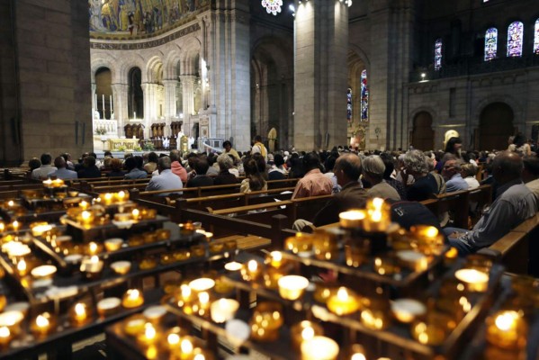 Francia cambia la oración del 'Padre Nuestro'