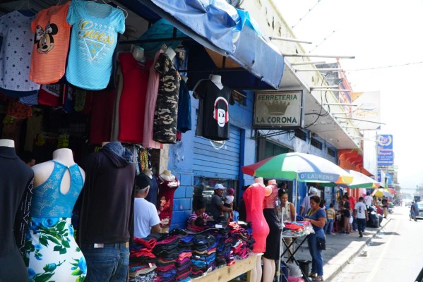 Comercio opera normal luego de dos días caóticos