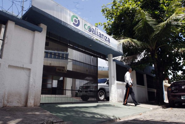 Sueldos arriba de L100 mil devengan en 18 entidades de Honduras