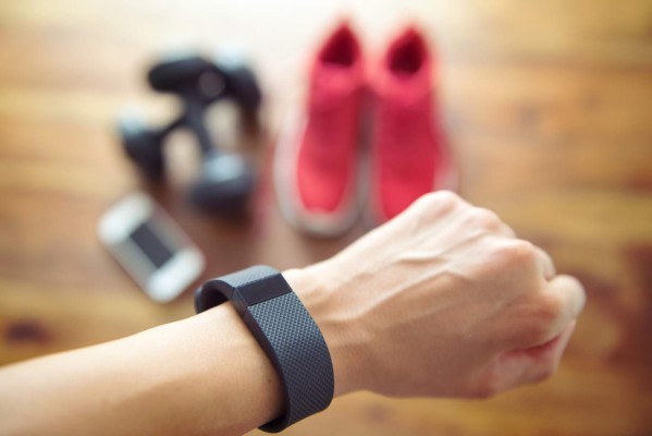 ¿Los monitores de actividad como el Fitbit mejoran la salud?