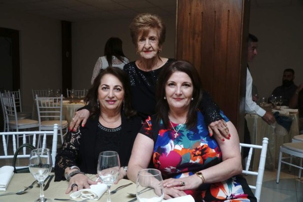 Leyla Chahín, Yolanda Ganineh y Khaula Segebre