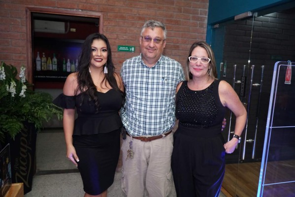 Casa del ron presenta 'Zacapa edición negra'