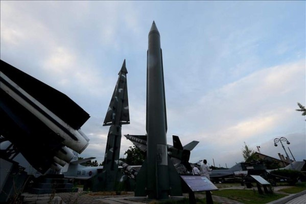 Corea del Norte desafía al mundo tras lanzar misil de largo alcance