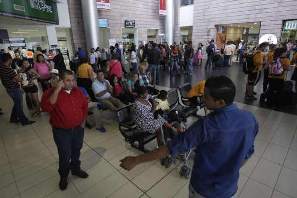 Diputados de Francisco Morazán opuestos al cierre del Toncontín