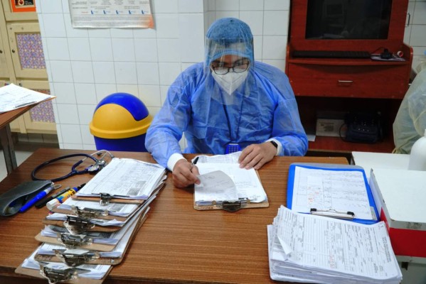 En 350% aumentó personal de Salud de Honduras durante pandemia