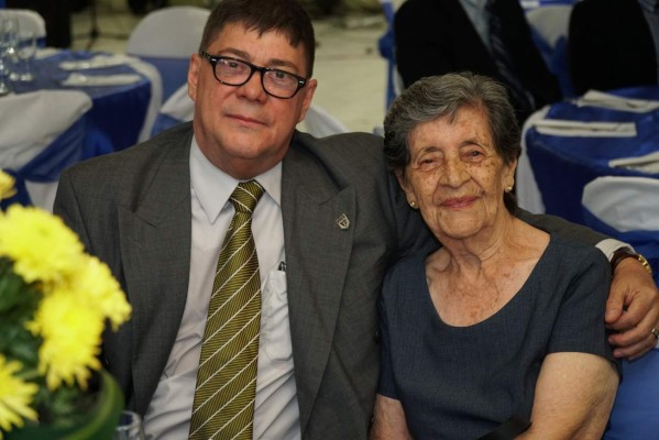 Senén Villanueva es homenajeado