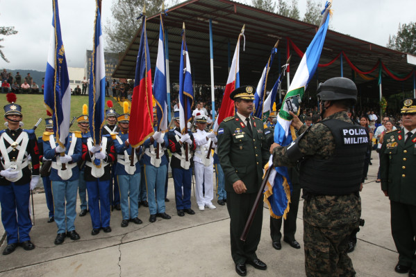 Nombran juez y fiscales para acompañar a Policías Militar