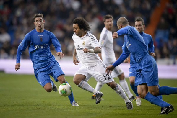 Real Madrid cumple sin brillo y clasifica a octavos de la Copa del Rey