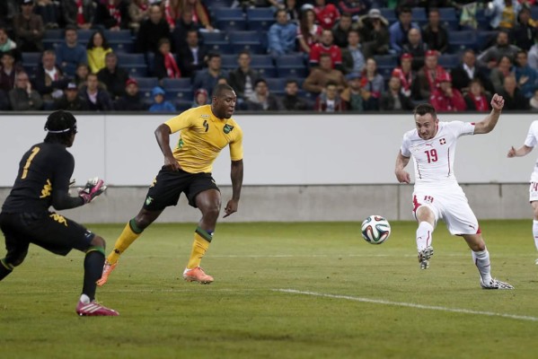 Suiza sufre para derrotar a Jamaica en amistoso