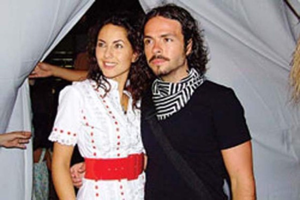 Bárbara Mori es ovacionada en DFashion