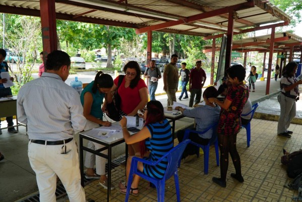 Pese al conflicto, la Unah-vs no pierde clases