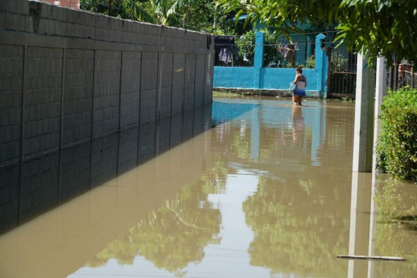 Tormentas dejan pérdidas en las zonas bajas del Valle de Sula