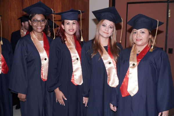 Graduación de la Universidad Cristiana de Honduras