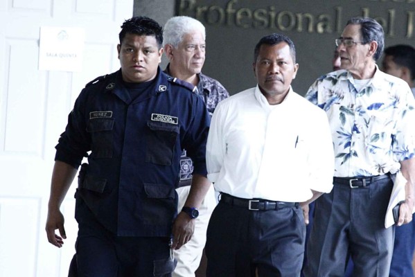 Inicia juicio oral y público contra taxista acusado de extorsionar a compañeros