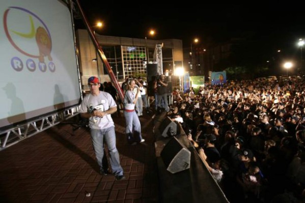 Rctv presentó sus telenovelas en plaza de Caracas
