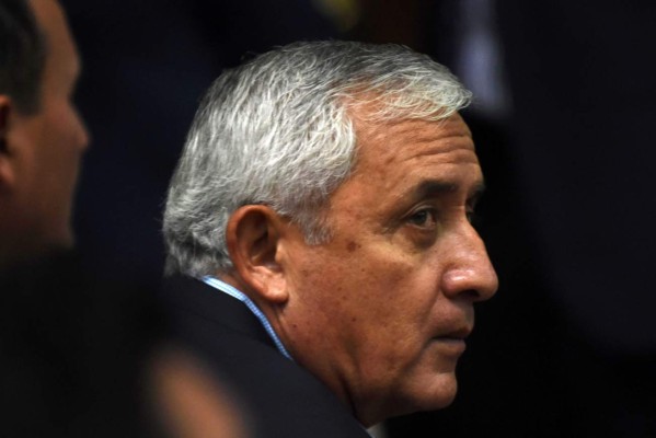 Pérez Molina denunció que sufrió golpe de Estado en Guatemala